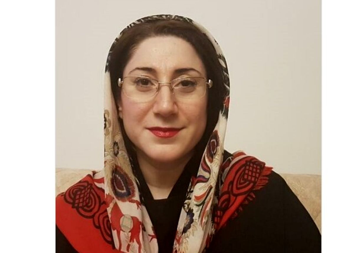 جای خالی اسطوره های ایرانی روی کیف و جلد دفتر