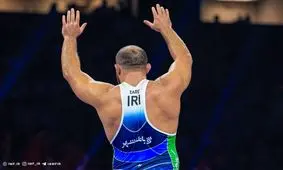 احترام نظامی امیرحسین زارع به پرچم ایران