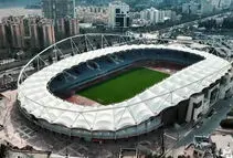 اگر قرار است در ورزشگاه مشهد بازی برگزار نشود چرا ساخته شد؟/ مشهد، مقرراتش با بقیه کشور فرق می کند؟