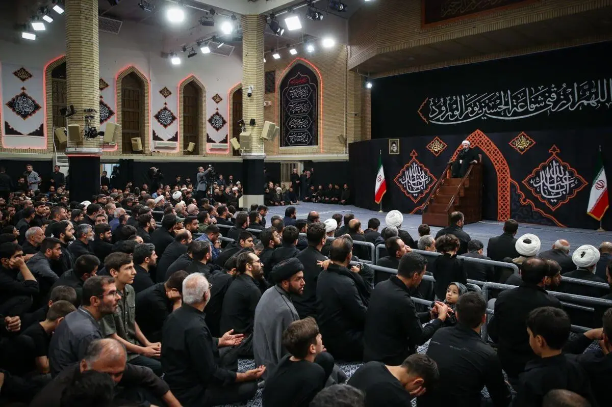 مراسم عزاداری سید و سالار شهیدان (علیه‌السلام) در حسینیه امام خمینی (ره)