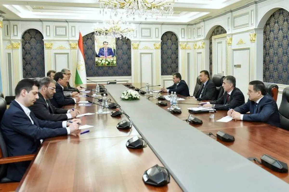 دیدار یک مقام ایرانی با نخست‌وزیر تاجیکستان
