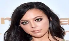  بازیگر آمریکایی فیلم های مستهجن در سفارت سابق آمریکا در تهران/ عکس