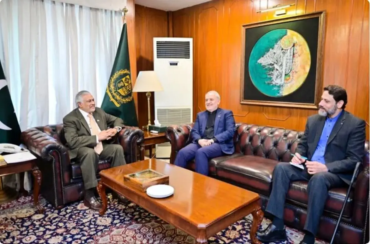 دیدار سفیر ایران در اسلام‌آباد با وزیر خارجه پاکستان
