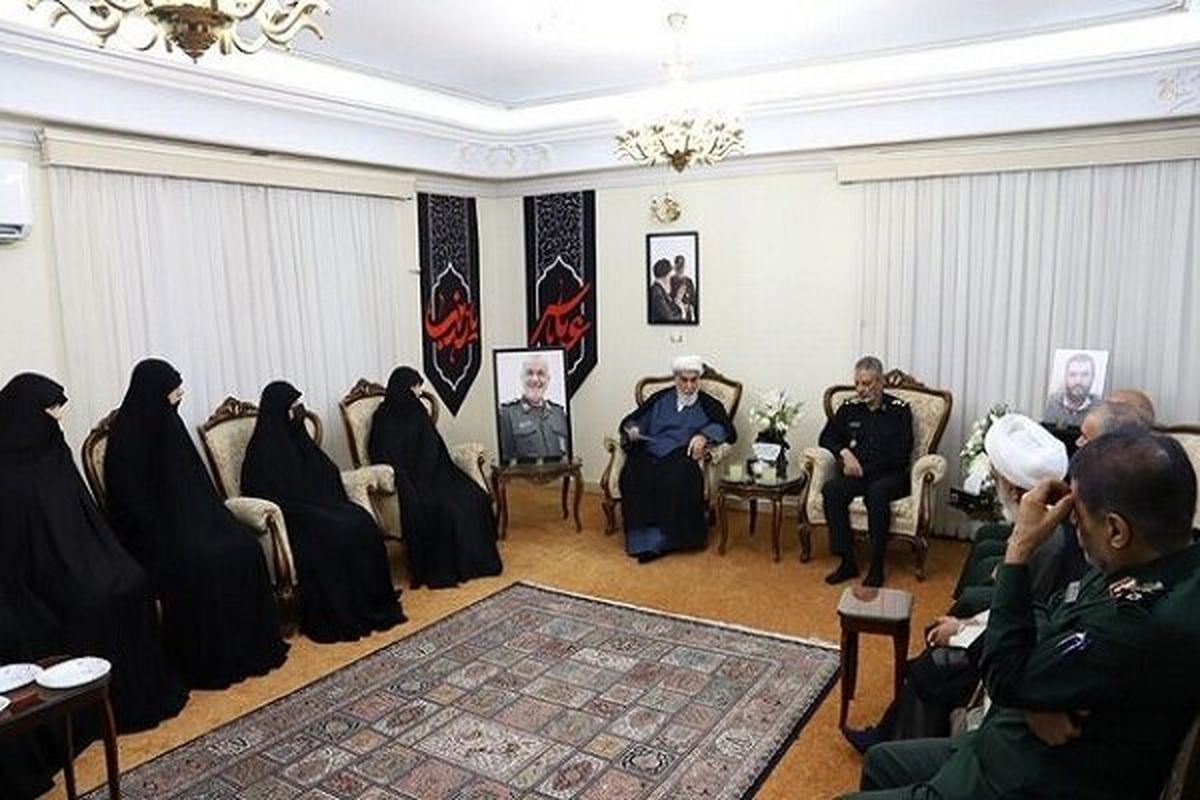 سرلشکر موسوی: شهید حاجیزاده در حفظ موجودیت کشور نقش بزرگی داشت
