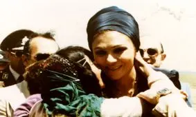 سفر در تاریخ؛ «فرح در 6 ماهگی در آغوش پدرش»؛ سال 1318/ عکس

