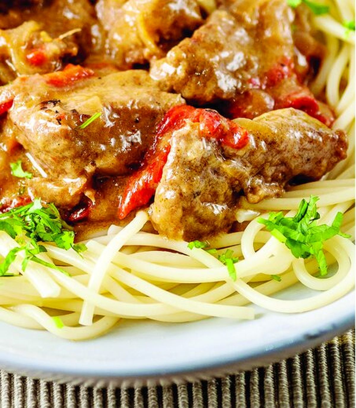 اسپاگتی با خوراک گوشت