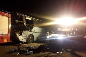 تصادف مرگبار اتوبوس و خودروی سواری در گلوگاه/ ۵ نفر جان باختند