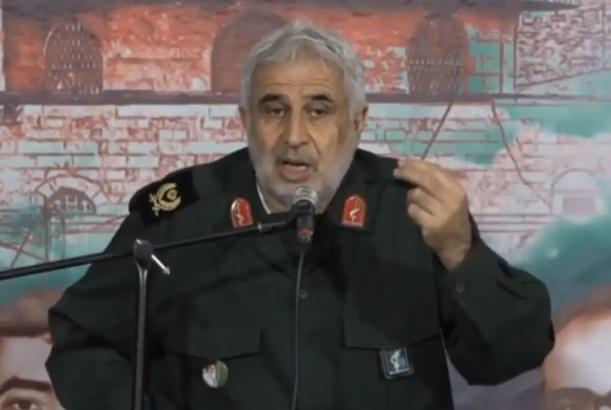 سردار حسن‌ نیا: حکم کسی که حجاب را قبول ندارد اعدام است/ بی‌حجاب با گفتگو درست نمی‌شود/ اگر رهبری اذن دهند همین جمع پوست از سر اینها می کنند/ تو رئیس جمهور، وزیر، استاندار شدی و قرآن قسم خورده ای بی خود می کنی می گویی حجاب را قبول ندارم/ ویدئو