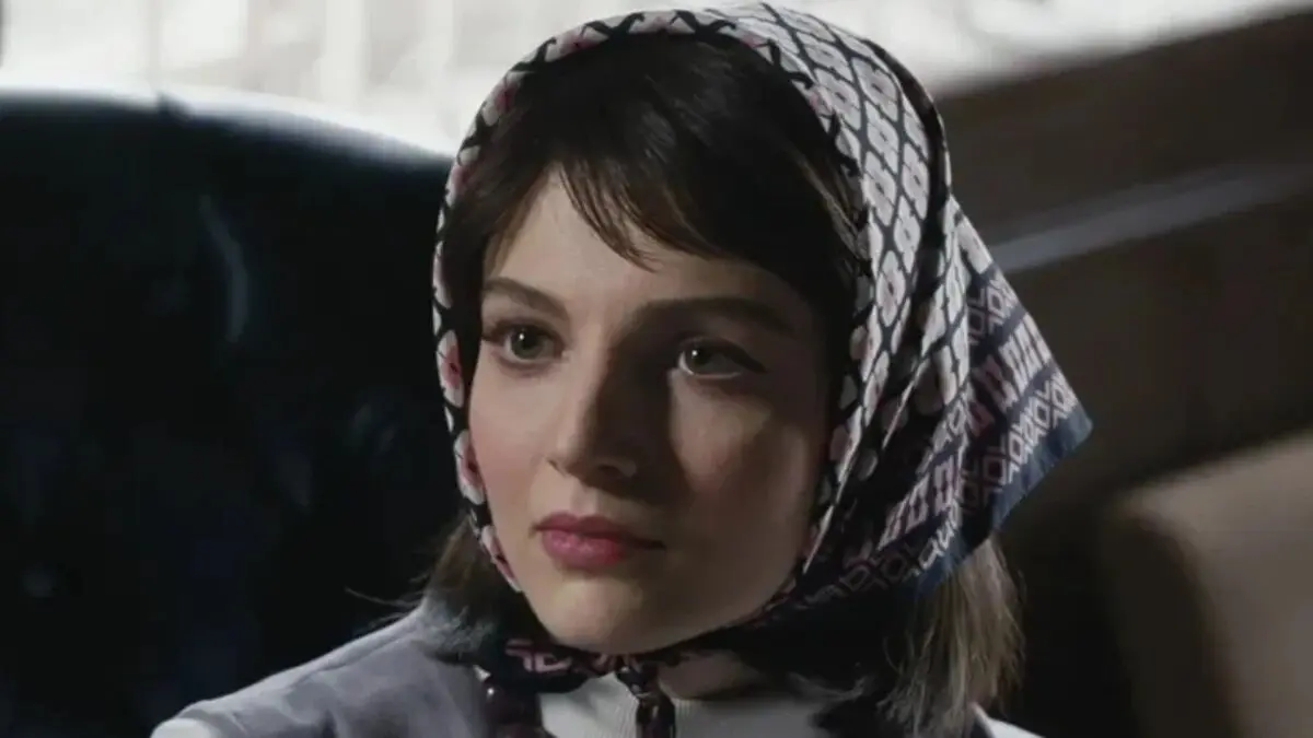 پرتره‌ای خیره‌کننده از چهره مهسا حجازی بازیگر تاسیان