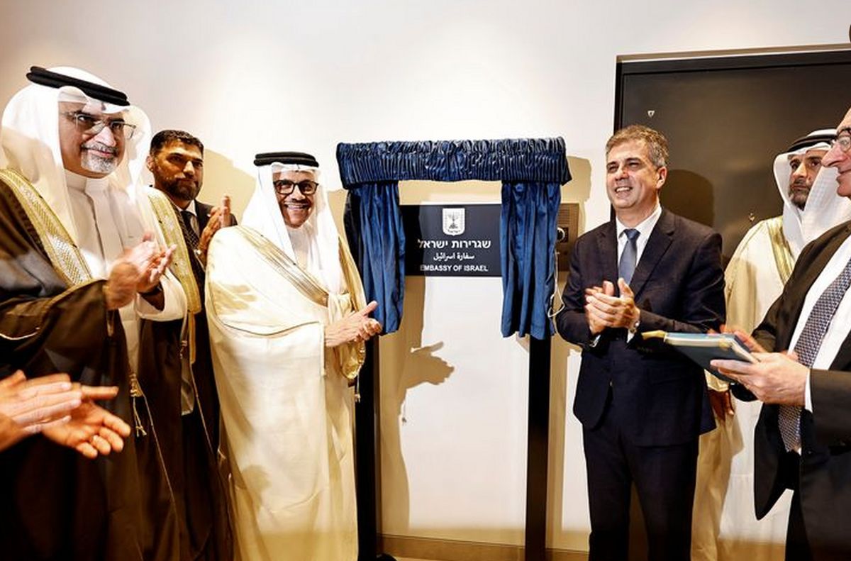 پشت پرده افتتاح سفارت اسرائیل در بحرین چه بود؟

