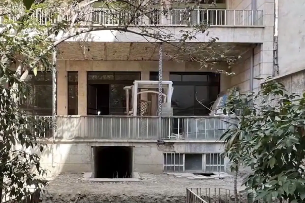 چراغ خانه فروغ در زمستان روشن می شود
