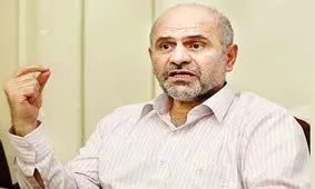 مومنی: می‌خواهند ارز جهانگیری را با ۱۰۰ پله بی آبرویی بیشتر به عنوان ارز مخبر جا بیندازند