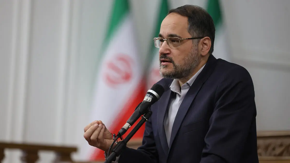 مسیرهای جایگزین تنگه هرمز برای تامین مواد غذایی مطالعه شده اما قابل رسانه ای کردن نیست