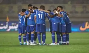 حاشیه‌های دیدار سپاهان-استقلال؛ درگیری بازیکنان، پرتاپ نارنجک و اعزام یک عکاس به بیمارستان