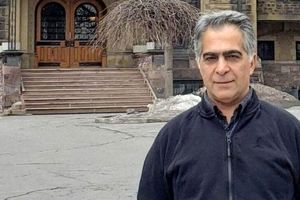 منع تدریس و ممنوع الخروجی «رضا اسلامی»، استاد دانشگاه بهشتی لغو شد

