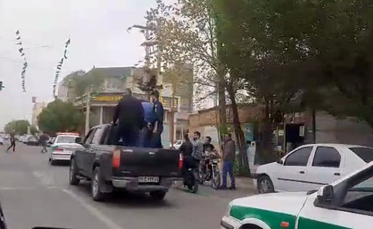 چرخاندن اراذل و اوباش در بوئین زهرا/ ویدئو