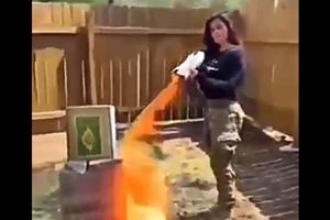 سوزاندن قرآن توسط نامزد انتخابات کنگره آمریکا/ والنتینا گومز: اسلام باید "یک بار برای همیشه" متوقف شود/ ویدئو