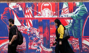 آیا احتمال جنگ علیه ایران کم شده است؟ | تهران در پیچ تاریخی | آیا توافق با آمریکا، مسیر امن‌تری است؟