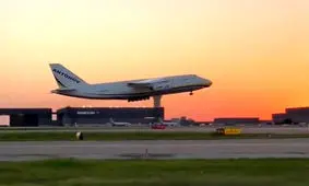 تصاویر دیدنی تیک‌آف هواپیما در هوای بارانی فرودگاه فرانکفورت