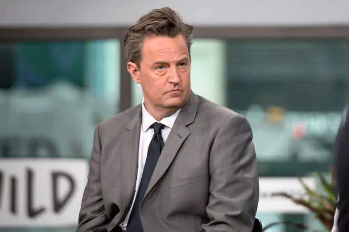 پزشک مرتبط با مرگ متیو پری بر اثر کتامین به 8 ماه حبس خانگی محکوم شد

