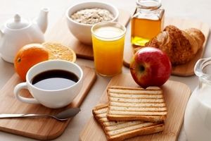 نخوردن صبحانه؛ زمینه ساز چاقی کودکان دبستانی