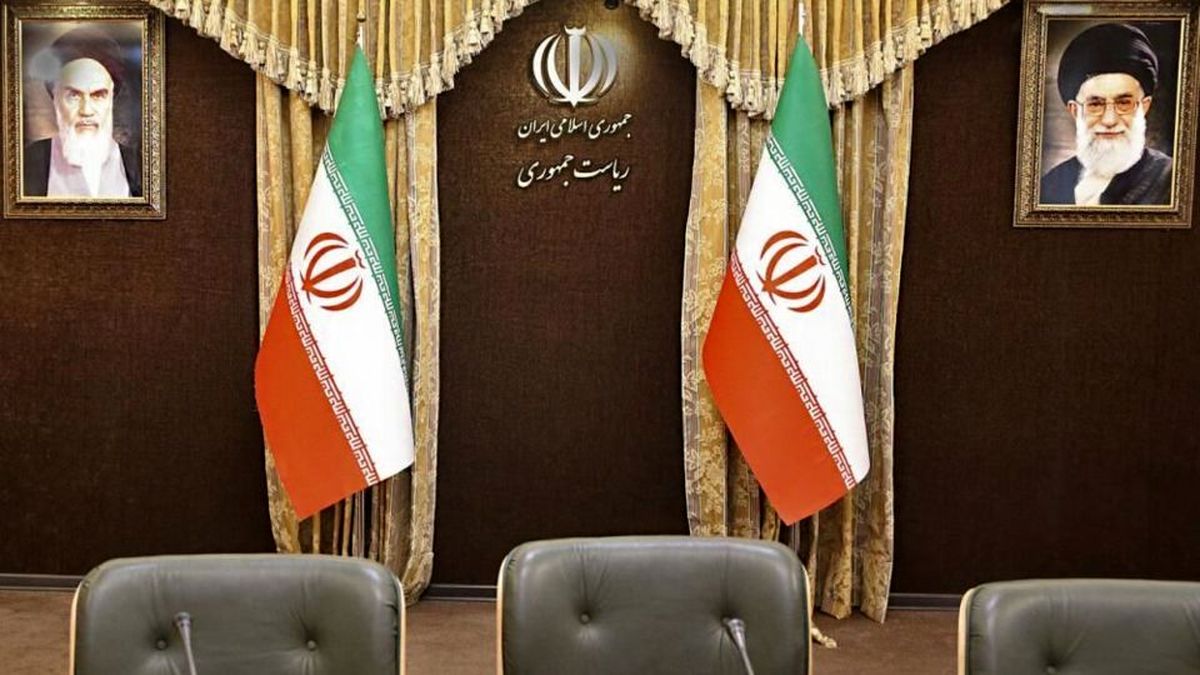 چرا انتقاد و نارضایتی از عملکرد رسانهای دولت تمامی ندارد؟
