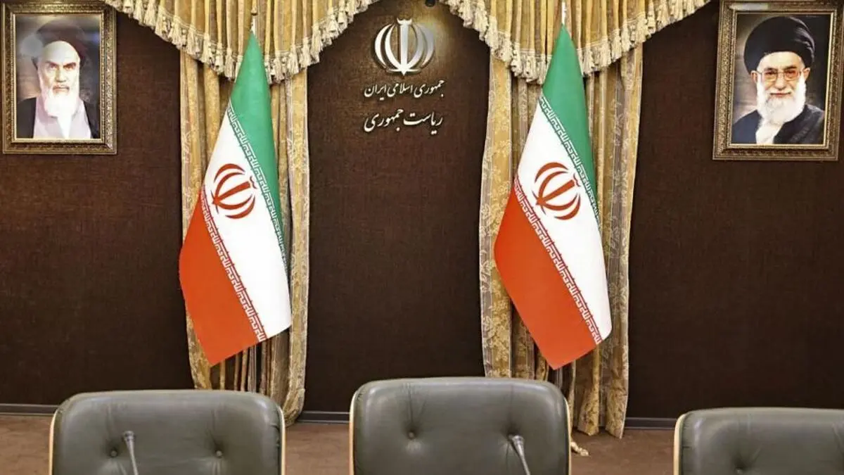 چرا انتقاد و نارضایتی از عملکرد رسانه‌ای دولت تمامی ندارد؟


