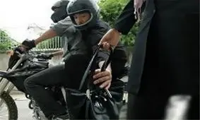 نقشه عجیب پسر عاشق برای دختر نقاش ثروتمند