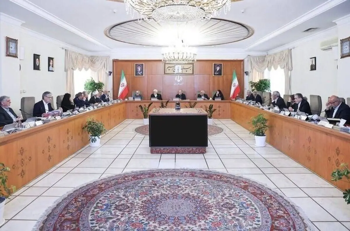 پزشکیان: صرفه‌جویی مصرف بنزین باید از دولت شروع شود
