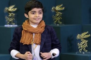 رقص بانمک رایان سرلک در برنامه «هزار و یک»/ ویدئو