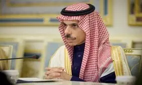 عربستان: هرمز و باب‌المندب باید بازگشایی شوند
