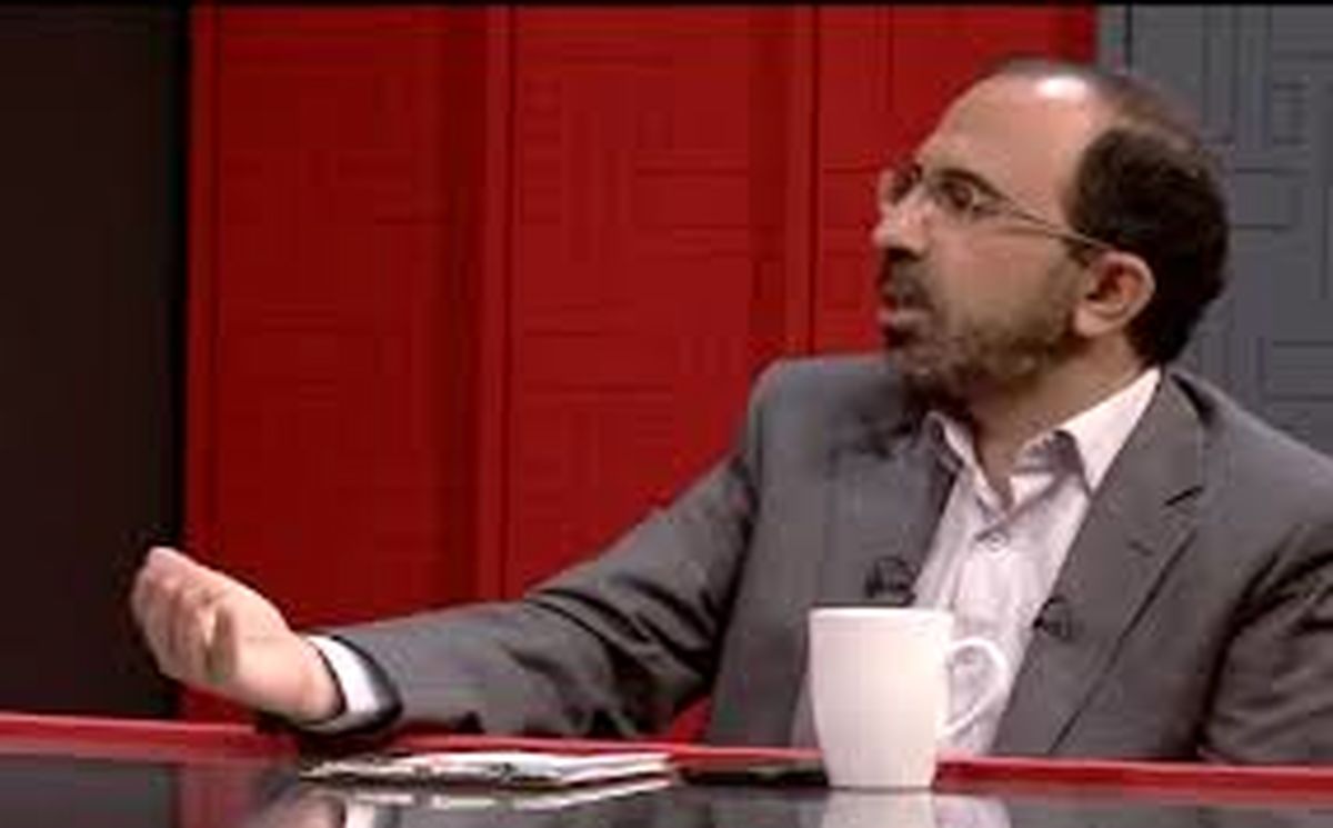 نقد تند کارشناس برنامه تلویزیون روی آنتن زنده از شیوه برخورد با بیحجابان/ ویدئو