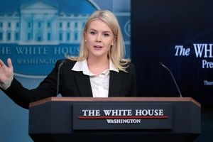 کاخ سفید: برای رسیدن به توافقی تازه با ایران در ارتباط هستیم

