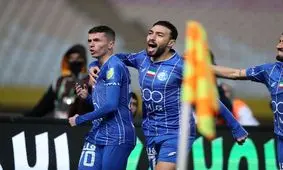 حریف استقلال به یزد رسید

