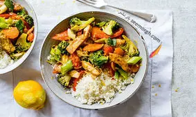 مرغ لیمویی یک شام خوشمزه و رژیمی