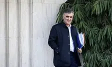 کارنامه فرزین: ۳ سال ۱۰۰ هزار تومان