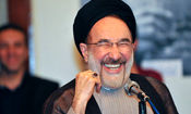 تست لوازم آرایشی توسط محمد خاتمی!/ ویدئو