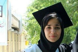 لیلا حسین‌زاده توسط ۳ چشم‌ پزشک متخصص معاینه شد