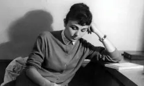 خاطرات مسعود انصاری؛ «خبر در فامیل پیچید که فرح قرار است همسر شاه شود»