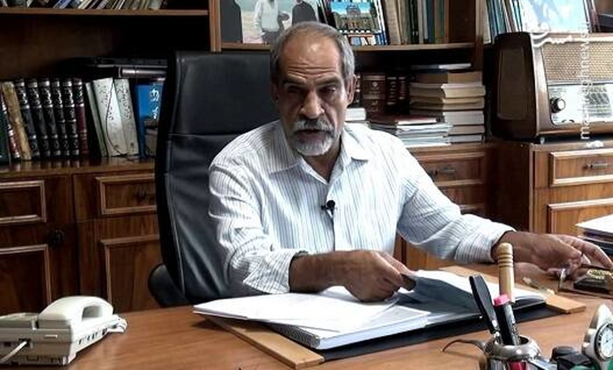 باید تا کمر در برابر اژهای خمشده و از او تشکر کنم