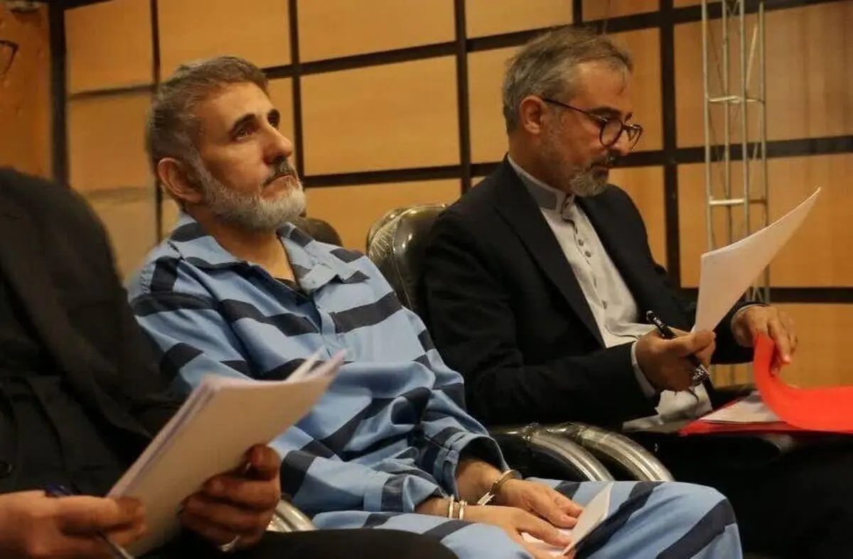 قوه قضائیه: دادگاه رسیدگی به اتهامات صادق ساعدی‌نیا برگزار شد/ تشریح فعالیت‌های مجرمانه مدیرعامل شرکت صنعت غذایی و مدیر کافه‌های زنجیره‌ای ساعدی‌نیا در دعوت و حضور افراد در اغتشاشات و کودتای آمریکایی-صهیونی دی‌ماه

