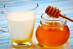 شیر گرم و عسل ترکیبی سمی است؟