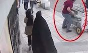 نجات یک شهروند توسط پلیس در خرمدره/ ویدئو