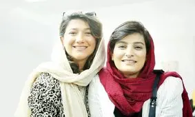 توئیت عباس عبدی درباره اعتراضات در فرانسه و روزنامه نگاران بازداشتی ایران

