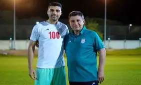 پیراهن «۱۰۰» بر تن طارمی؛ تقدیر قلعه‌نویی از یک دهه تلاش مهاجم تیم ملی

