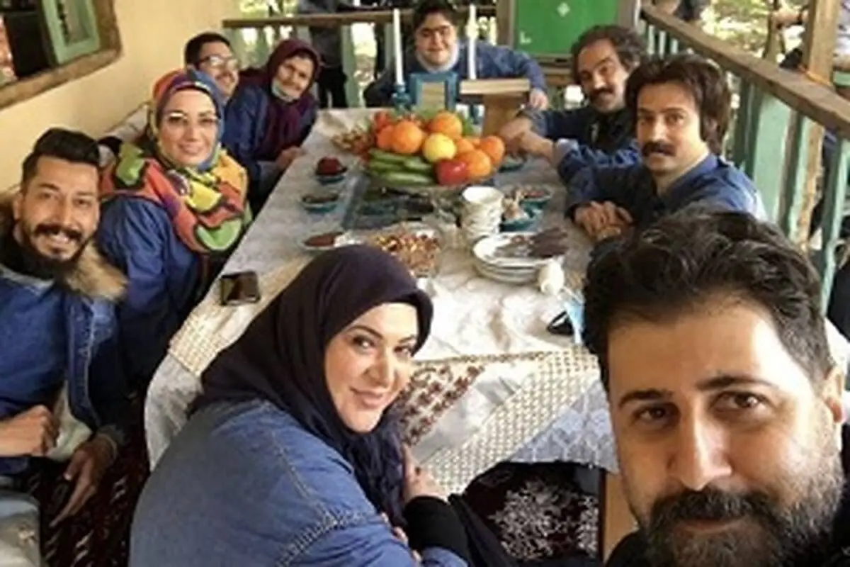 سفر زمان؛ خانوادۀ «معمولی» سر سفره هفت سین در پشت‌صحنه «پایتخت 2» 