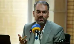 رشیدی کوچی: مجلس باید مقابل ممنوعیت واردات گوشی آیفون بایستد