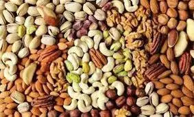 آجیل شب یلدا به یک میلیون تومان هم رسید/ بیش از ۷۰ درصد مردم توان خرید آجیل را ندارند