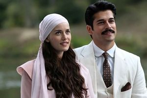 استایل سِت زوج بازیگر مشهور ترک در سفر به موناکو