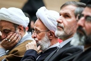 روزنامه کیهان، مصباح یزدی، 2 رخداد و دیگران!

